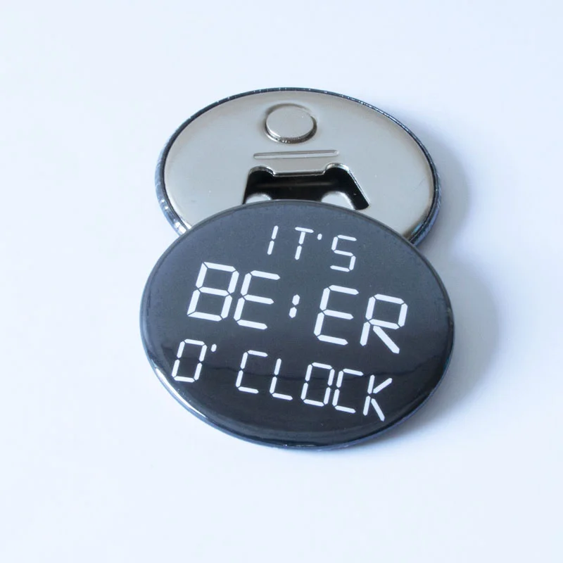 Magnet décapsuleur Beer O'Clock noir